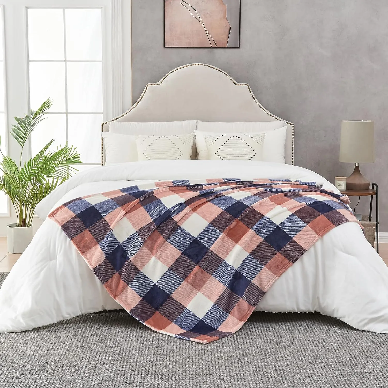 SOCHOW Buffalo Plaid Flannel Fleece Throw Blanket 60 x 80 Inches, Soft Lightweight Cozy All Season Coral Pink Checkered Blanket for Bed, Couch, Car